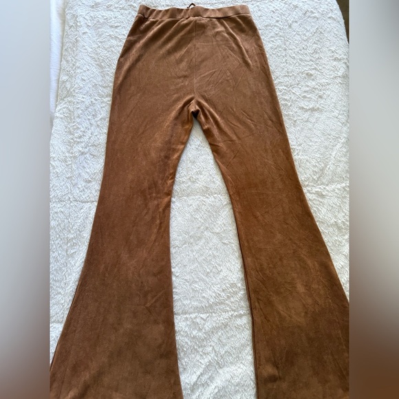 Fashion Nova Brown Faux Suede Lace-Up Flare Pants | Size 1X - Picture 7 of 7